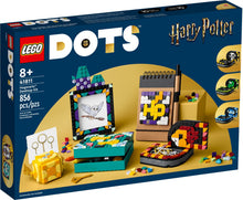 Load image into Gallery viewer, LEGO 41811: DOTS: Hogwarts Desktop Kit
