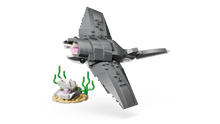 Load image into Gallery viewer, LEGO 31381: Creator 3-in-1: Fierce Shark with a Treasure Chest and underwater scenery1