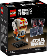 Load image into Gallery viewer, LEGO Brickheadz Star Wars Luke Skywalker boxed set featuring a buildable figure and display stand