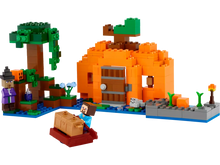 Load image into Gallery viewer, LEGO 21248: Minecraft: The Pumpkin Farm
