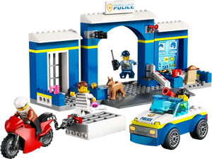 LEGO 60370: City: Police Station Chase