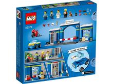 Load image into Gallery viewer, LEGO 60370: City: Police Station Chase
