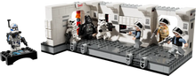 Load image into Gallery viewer, LEGO 75387: Star Wars: Boarding the Tantive IV
