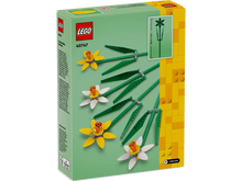 Load image into Gallery viewer, LEGO 40747 daffodils gift boxed set with buildable yellow and white daffodil flowers and green stems
