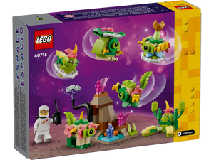 LEGO City Alien Pack 40715 boxed set by Brick Shack featuring alien creatures and astronaut minifigure in space scene