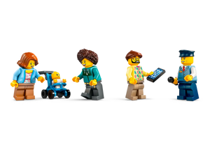 LEGO City sightseeing bus set minifigures including family and driver from Brick Shack boxed set