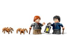 Load image into Gallery viewer, LEGO Harry Potter Aragog set showing two minifigures and two small spider figures with wands and a lantern
