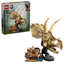 Load image into Gallery viewer, LEGO Jurassic World Triceratops Skull set with detailed build and minifigure from Brick Shack
