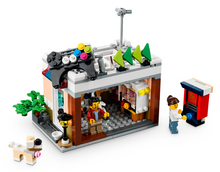 Load image into Gallery viewer, LEGO 31131: Creator: 3-in-1: Downtown Noodle Shop
