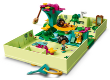 Load image into Gallery viewer, LEGO 43200: Disney: Encanto Antonio&#39;s Magical Door
